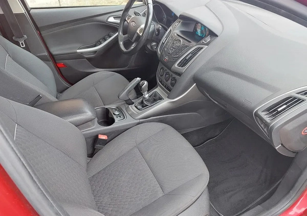 Ford Focus cena 24500 przebieg: 187700, rok produkcji 2014 z Limanowa małe 562